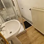 4 A Louer Dans Maison De Charme , Quartier Fetinne A *