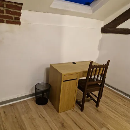 Homestay 4 A Louer Dans Maison De Charme , Quartier Fetinne A *