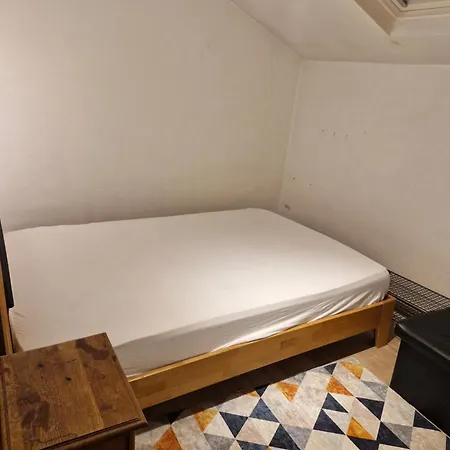 4 A Louer Dans Maison De Charme , Quartier Fetinne A Homestay Liege